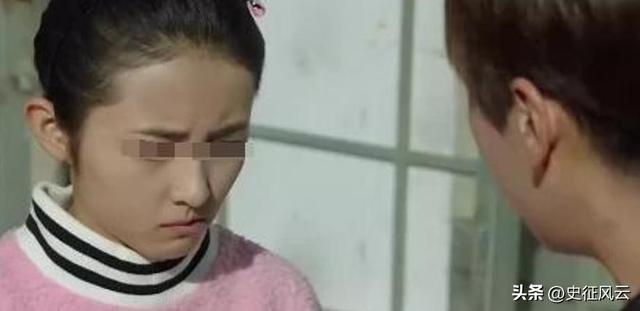 12年复读女孩考上一本跳江自杀，临终前留下遗言，下辈子别做我妈