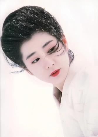 吉永小百合：11岁出道的昭和第一美人，拍了124部电影，79岁也美