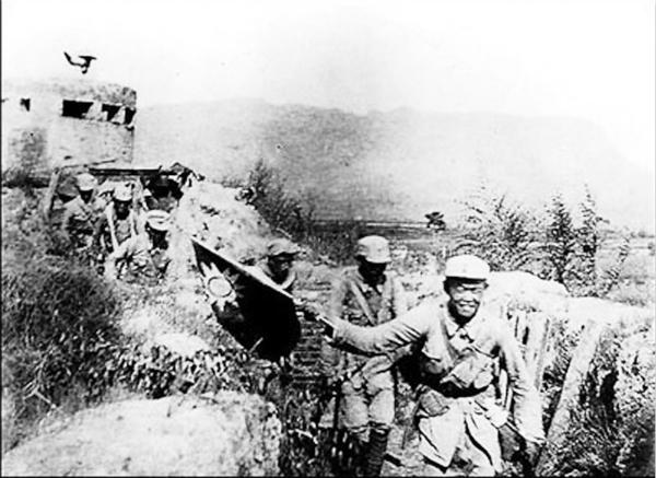 血战钢锯岭的日军战力如何？打垮了国军，却被八路军重创