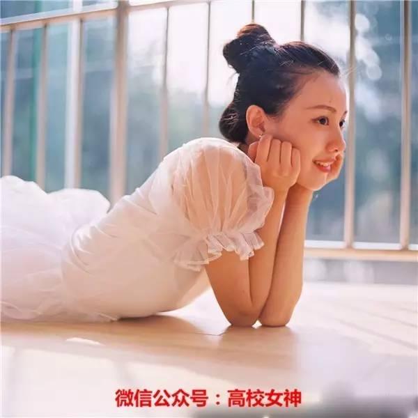 中国传媒大学校花王鹤润，貌美如仙女，为什么却剃光头？