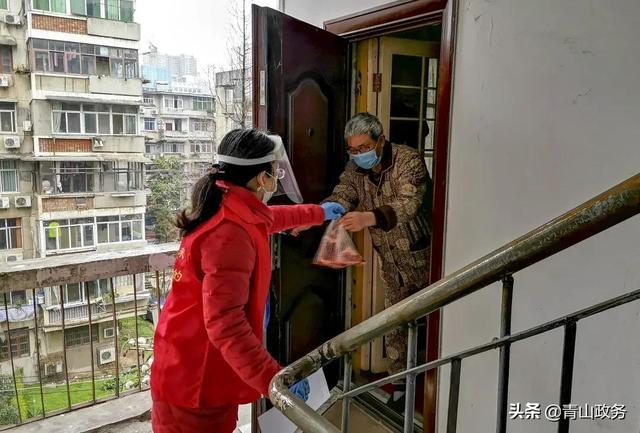 百佳政法先进人物 ｜谢玲： 初心不改担使命 善作善成解民忧