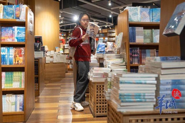 羊城春入万卷楼，这里成市民游客的“文化栖息地”