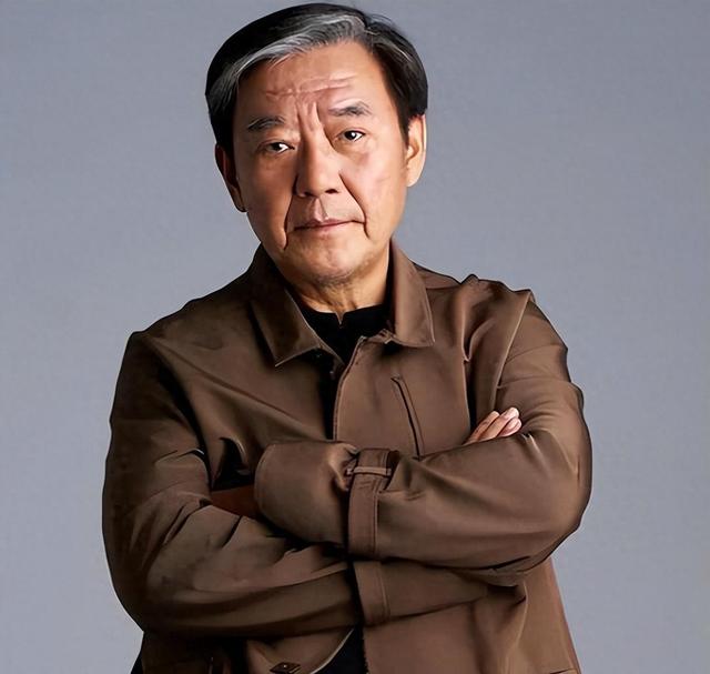 “两面三刀”的李立群，终于走到了这一步