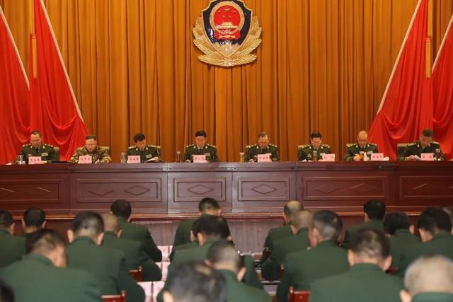 李广泉少将已履新武警西藏总队司令员，两次担任阅兵领队