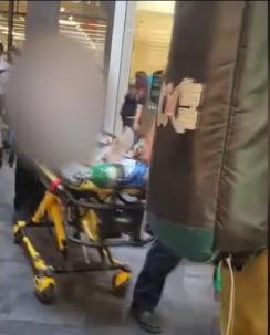 美华裔在商场遭两黑人暴打：妻子被骚扰丈夫被打掉牙、4岁女儿目睹全程