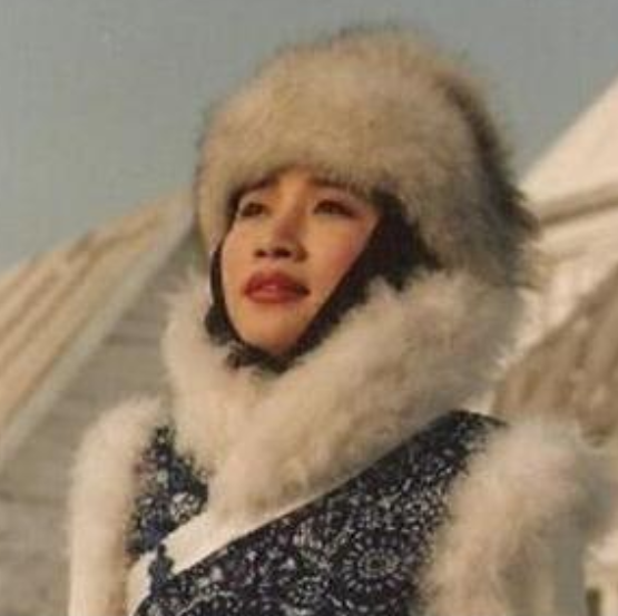 55岁的李娜:从“歌坛天后”到“削发为尼”,她经历了啥?