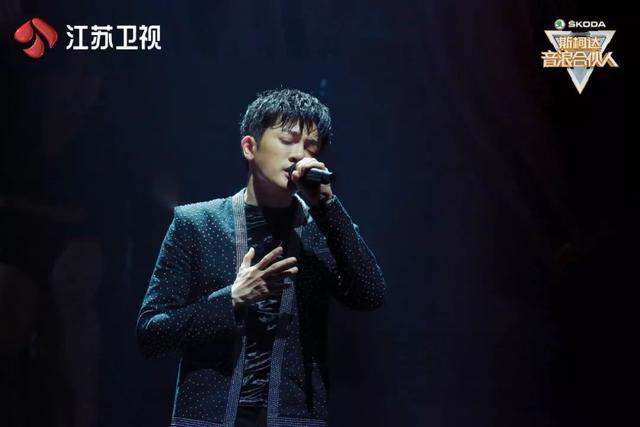 苏有朋《音浪合伙人》惊艳登场，新歌舞台首秀霸气回归歌坛