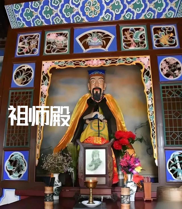 世界上只有一家宗祠敢叫龍宫的，那便是李世民家的李家龍宫