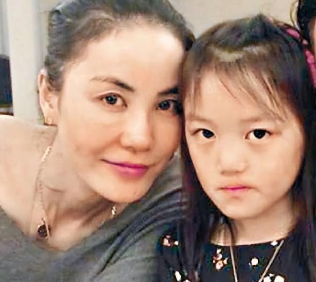 沧桑王菲:两次离婚,我对两个女儿有愧疚