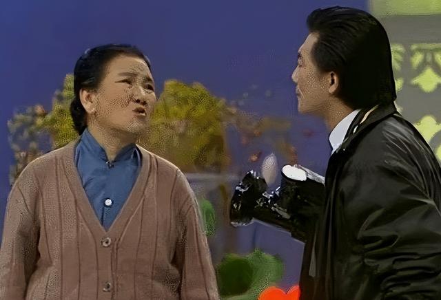 又逢一年新春时，才突然想起：这些春晚的老面孔已经永远地离开了