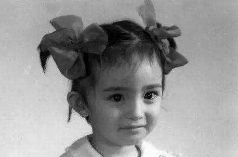 谁不曾少年!十张明星小时候照片,你能认出几个?