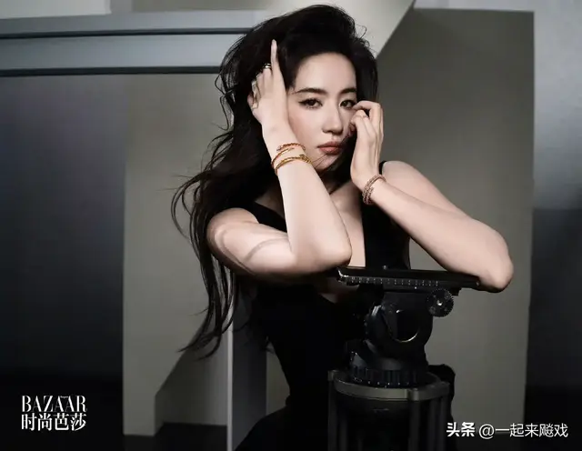 刘亦菲性感大红唇，她的颜值从未输过