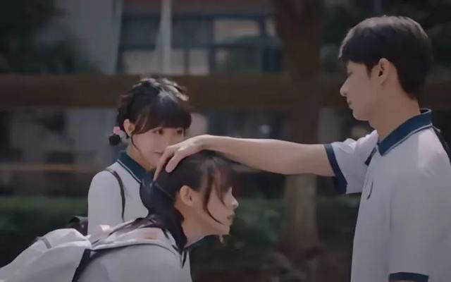 吻戏多到停不下来的12部现偶剧，真的又甜又欲，我是土狗我爱看！