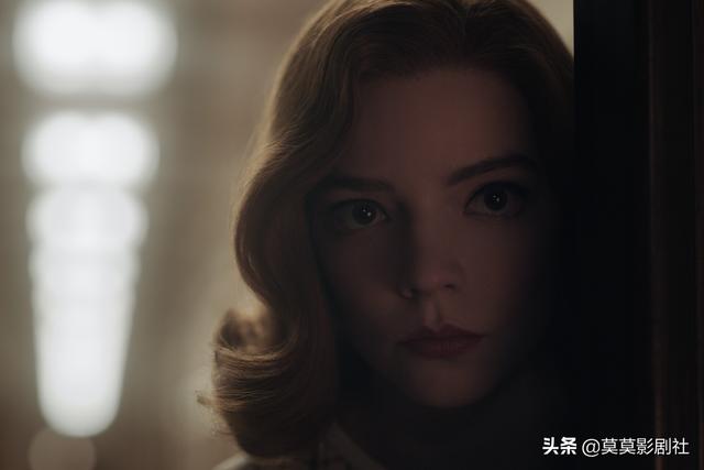 独自看见最美的风景,孤单而灿烂——《女王的棋局》