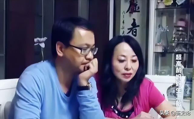 2010年，46岁女老板嫁给27岁男下属，50岁生下3胞胎，后来怎样了