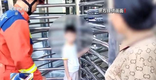 乘客们：候车安全不容忽视 这些细节要注意！