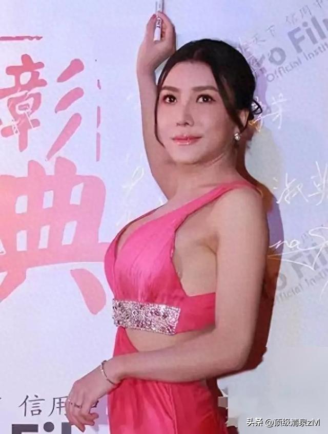 金瓶梅“龚玥菲”：身材堪称精品，凹凸有致，火辣爆棚！