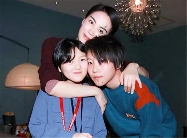 沧桑王菲:两次离婚,我对两个女儿有愧疚