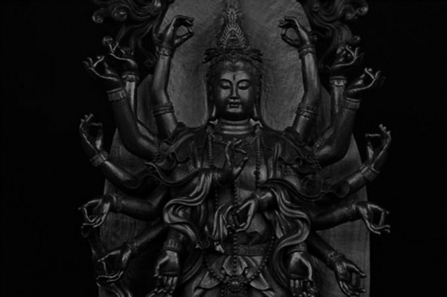 《龙岭迷窟》黑佛是何物？让鹧鸪哨断臂，了尘长老殒命，细思极恐