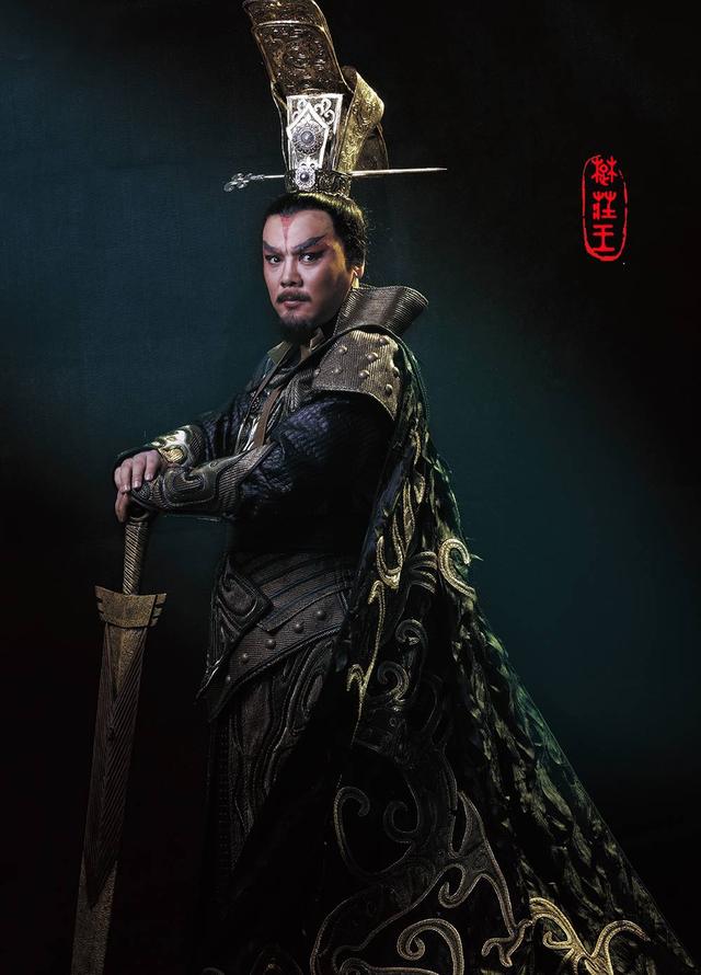 楚庄王在一鸣惊人前的三年里干了什么？