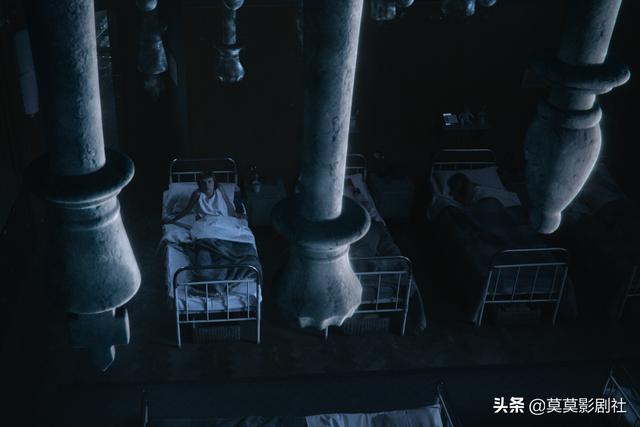 独自看见最美的风景,孤单而灿烂——《女王的棋局》