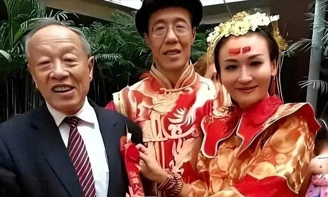 为嫁美国富豪辞职央视，婚后受虐却死不离婚，曹晴如今过得怎样？