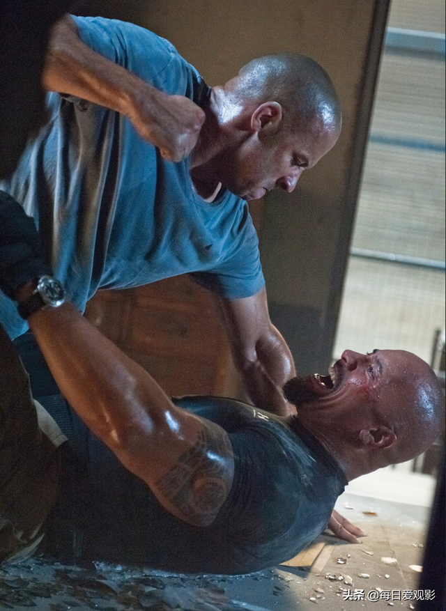 巨石强森（道恩·强森）