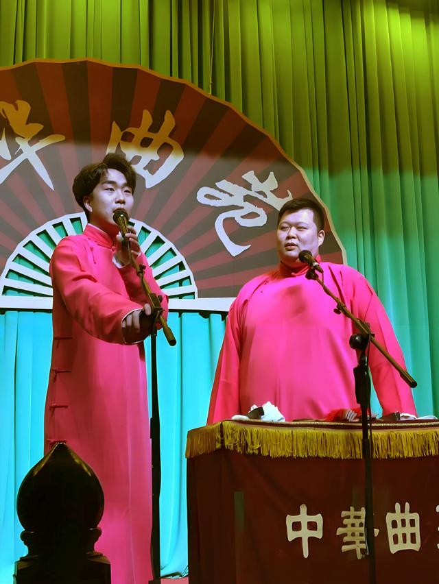 36岁的相声演员病逝!他未婚单身,父亲也去世了