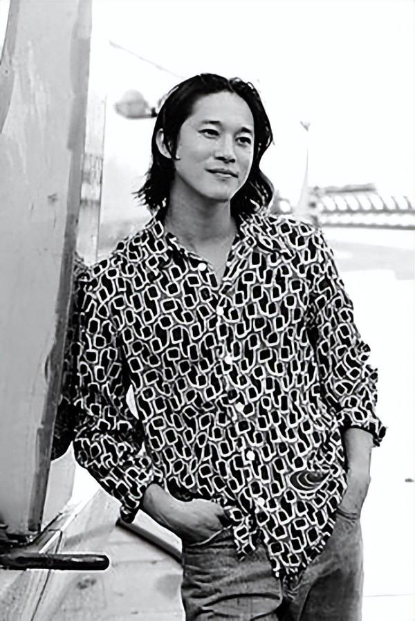 状态回勇！何鸿燊49岁女婿近况曝光，传曾因病重获妻子花千万保命