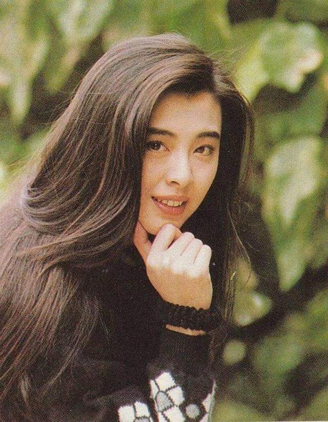 戴笠门下的军统站长，师从章太炎，孙女是全国男性的梦中情人