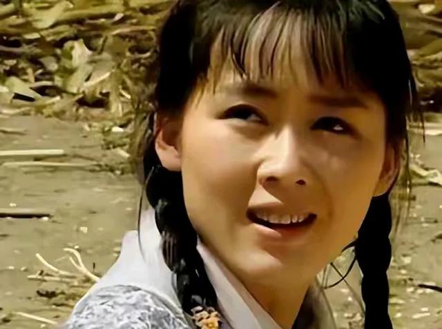 她被前夫一巴掌扇到离婚！二婚嫁世界冠军，如今54岁生活幸福
