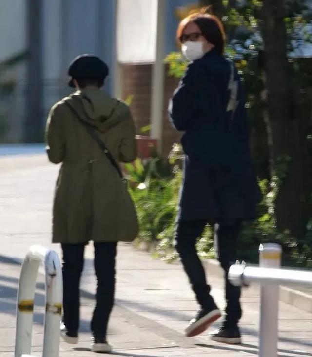 北川景子宣布怀上孩子，与老公被拍去寺庙祈祷