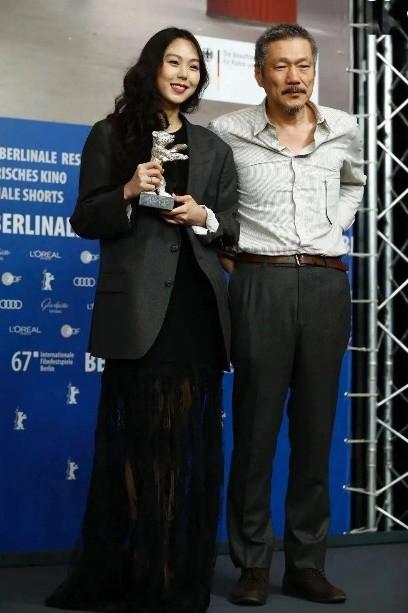 金敏喜：美得特殊，前任都是男神，却和64岁导演婚外恋9年怀了孕