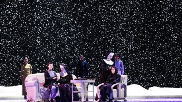 燕京新语丨缺席的鲁贵，在场的灵魂