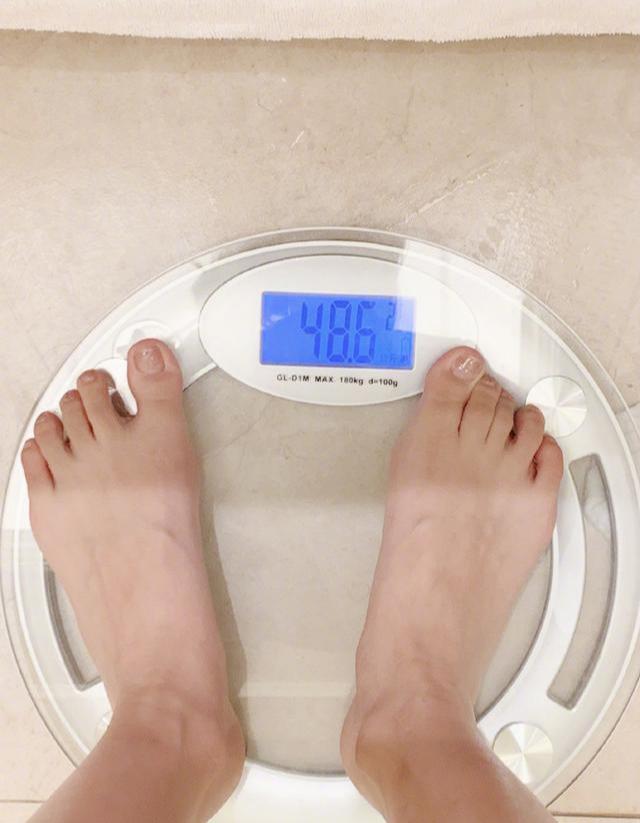 孙怡身高170cm体重不过百！长腿快赶上张梓琳，七头身比例真优秀
