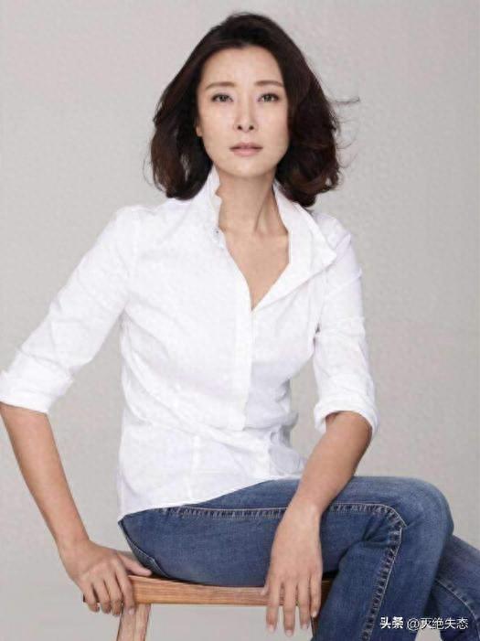 柯蓝：18岁开始我就没间断过，什么白马王子，都是姐玩剩下的！