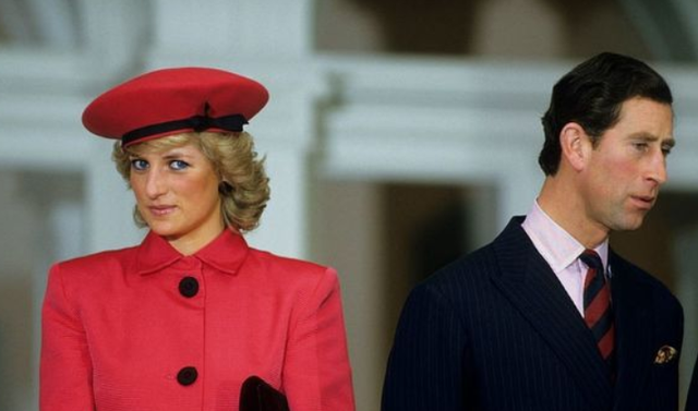 1985年,戴安娜穿着白色的长裙翩翩起舞,查尔斯却嫌弃她过于张扬