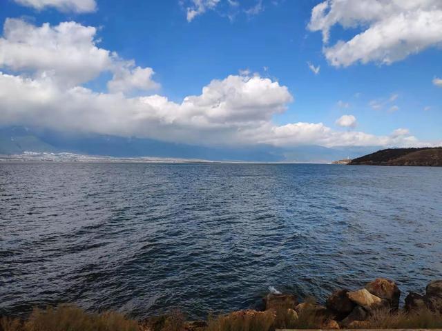 洱海不是海