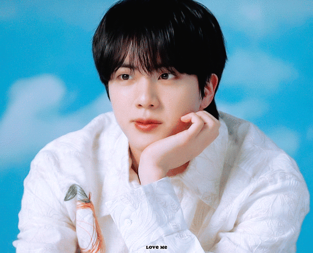 诚邀各位来欣赏“世首雕”金硕珍的美貌