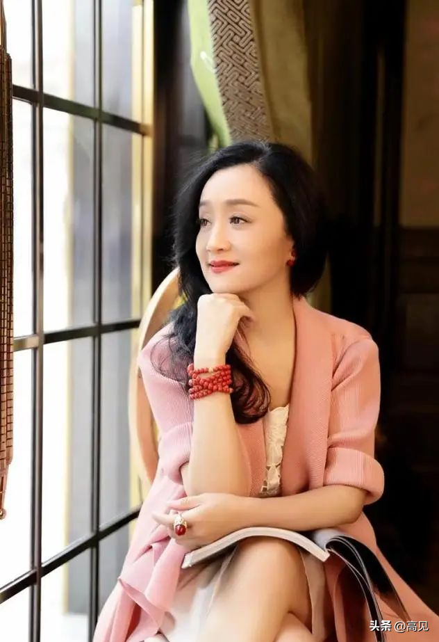 63岁无儿无女，因45000物业费被起诉，知名演员杨昆现状让人心酸