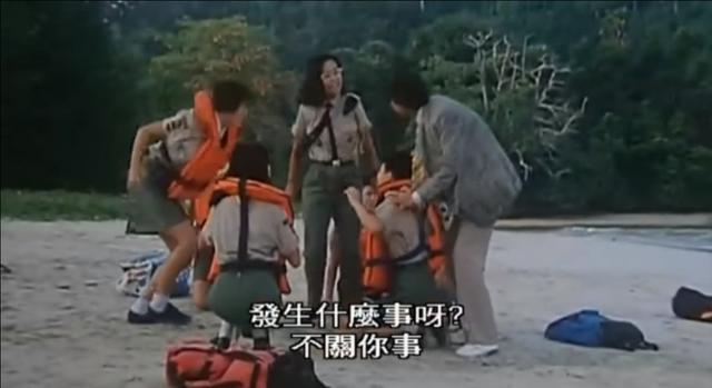 《开心鬼》拍了5部，中间还有一部番外篇，集齐了6位“开心少女”