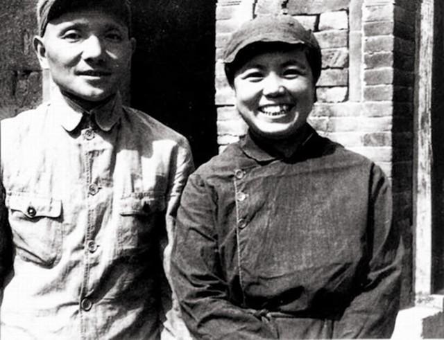 2002年,卓琳接受采访,说出嫁给邓小平的原因