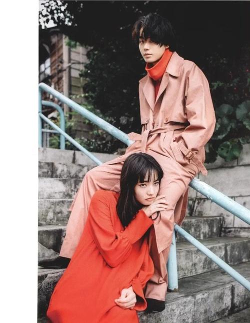 终于磕到小松菜奈×菅田将晖真人糖了！还有比这更甜的CP吗