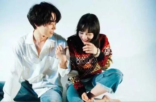 终于磕到小松菜奈×菅田将晖真人糖了！还有比这更甜的CP吗