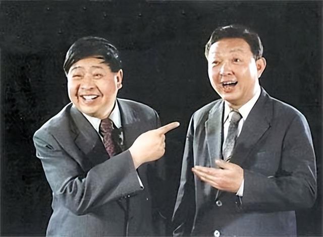 又逢一年新春时，才突然想起：这些春晚的老面孔已经永远地离开了