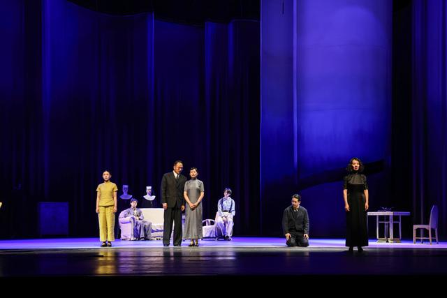 燕京新语丨缺席的鲁贵，在场的灵魂