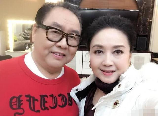 “猪八戒”马德华：现实中娶美女妻子，婚后恩爱54年零绯闻