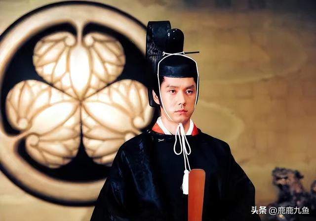《大奥第一章》：将军和他一见钟情的尼君