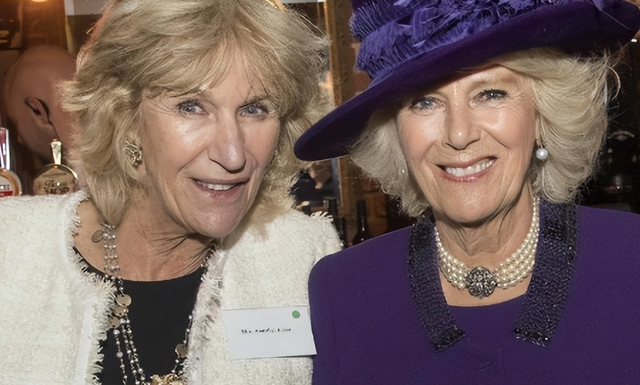 1985年,戴安娜穿着白色的长裙翩翩起舞,查尔斯却嫌弃她过于张扬