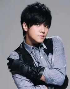 罗志祥深情献唱《爱转角》，悼念大S：爱永存心间